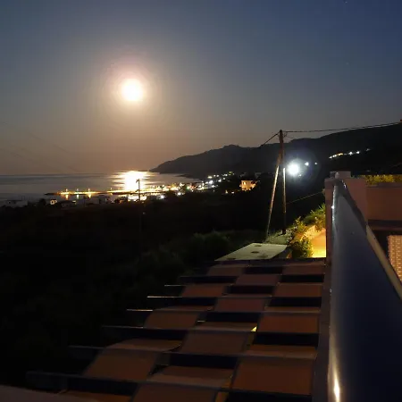 Otel Philyra Appartments