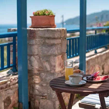 Philyra Appartments Otel 2*