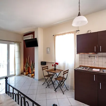 Philyra Appartments Hotel