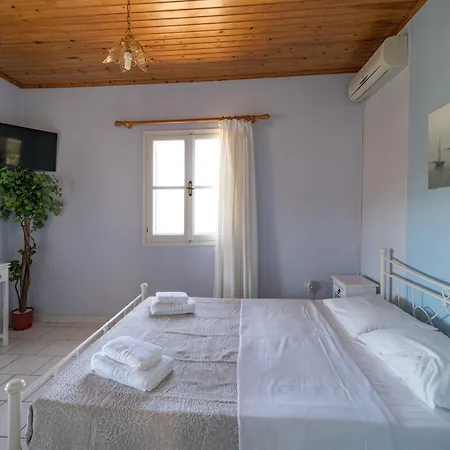 Hotel Philyra Appartments 2*